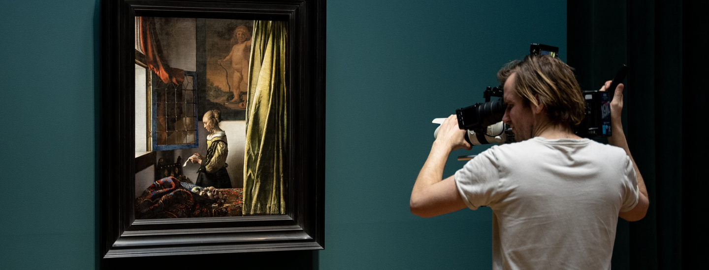 Kadr z filmu Nowy Vermeer. Wystawa wszechczasów, Vermeer: The Graeatest Exhibition